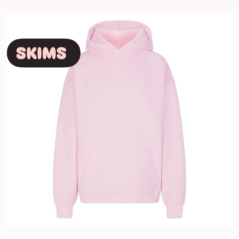 SKIMS COTTON FLEECE
OVERSIZED PULLOVER HOODIE CHERRY BLOSSOM